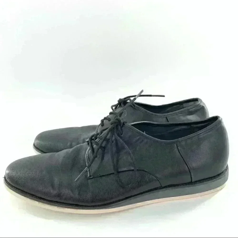 Calvin Klein mens Oxfords size 9.5 42.5 Kadon black white